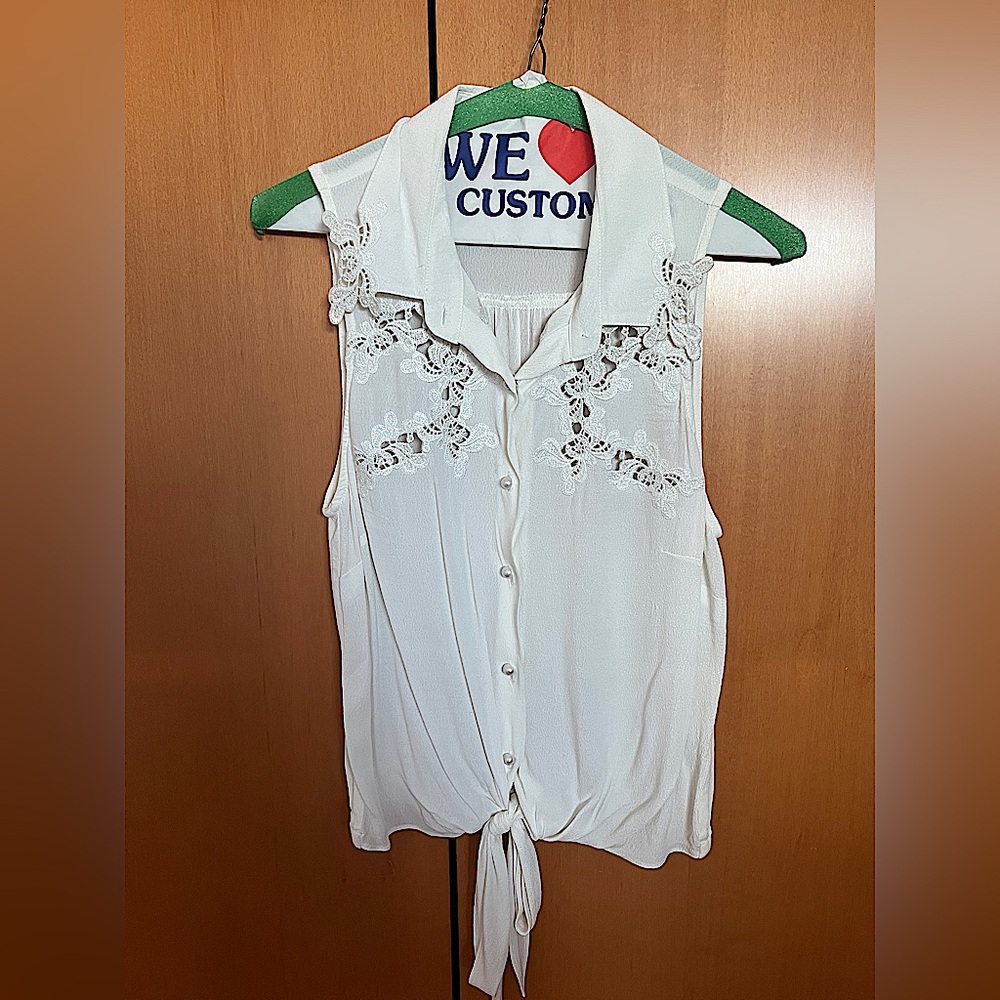 Sleeveless White Tie Front Blouse with Pearl Buttons, Size Medium